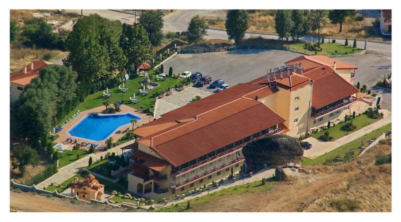 Famissi Eden Hotel Калампака Экстерьер фото