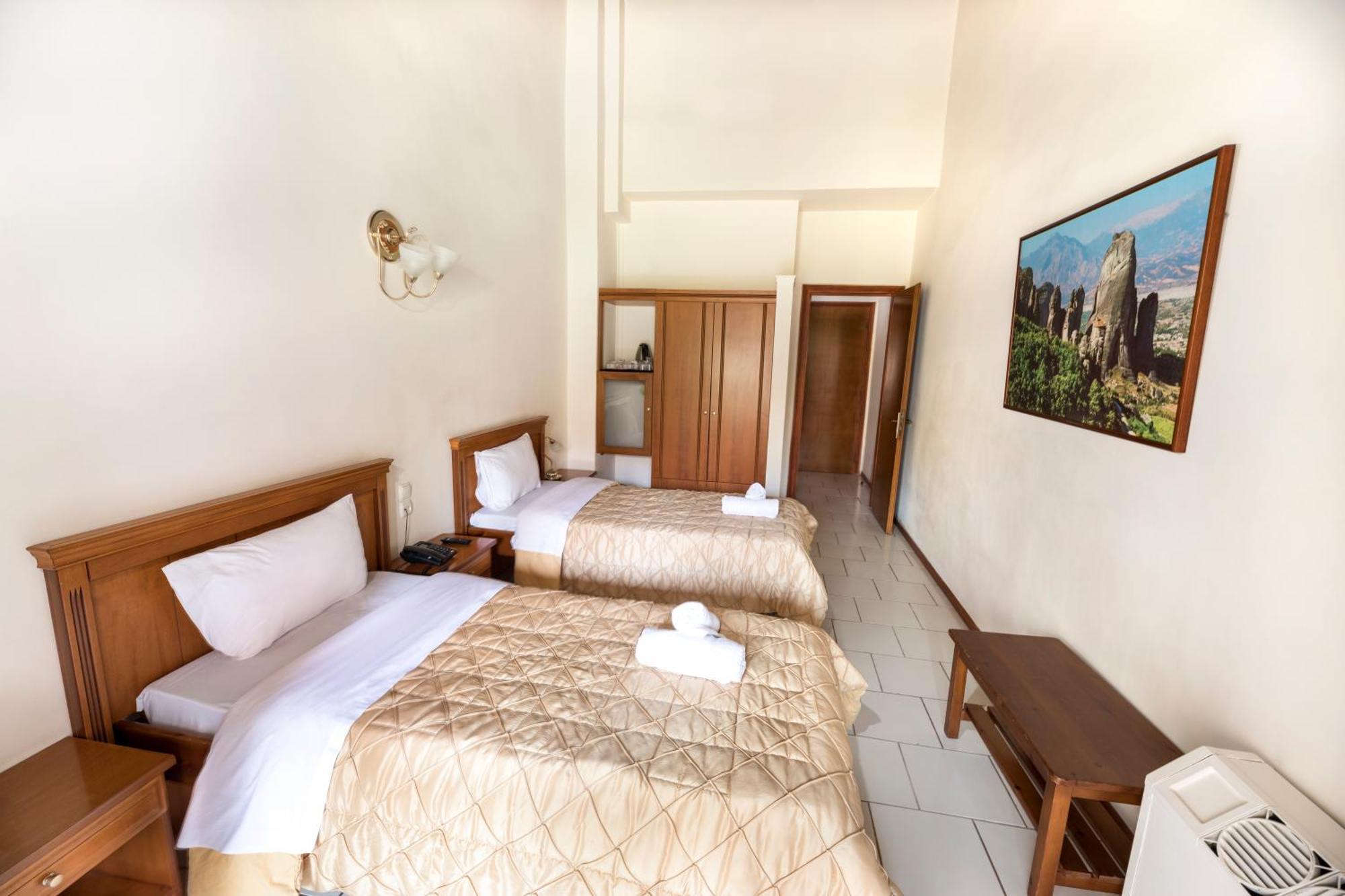 Famissi Eden Hotel Калампака Экстерьер фото